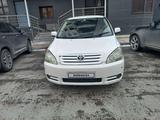 Toyota Ipsum 2003 годаүшін2 600 000 тг. в Семей