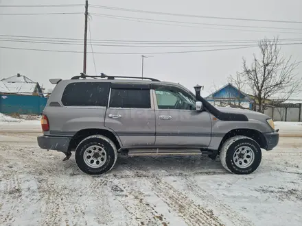 Toyota Land Cruiser 2006 года за 11 500 000 тг. в Уральск – фото 2