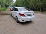 Hyundai Accent 2013 годаfor5 050 000 тг. в Алматы – фото 4