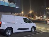 Toyota Hiace 2025 года за 25 000 000 тг. в Алматы – фото 2