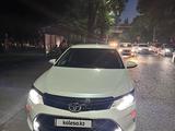 Toyota Camry 2018 года за 14 000 000 тг. в Алматы – фото 3