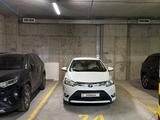 Toyota Yaris 2013 года за 3 980 000 тг. в Алматы