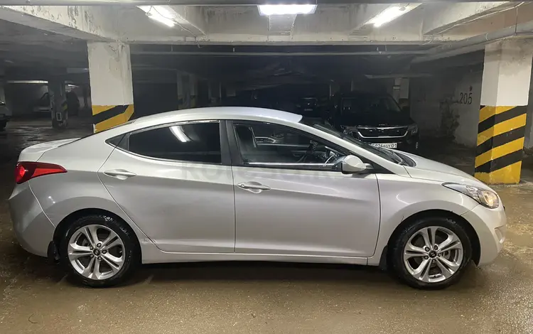 Hyundai Elantra 2012 года за 4 300 000 тг. в Астана