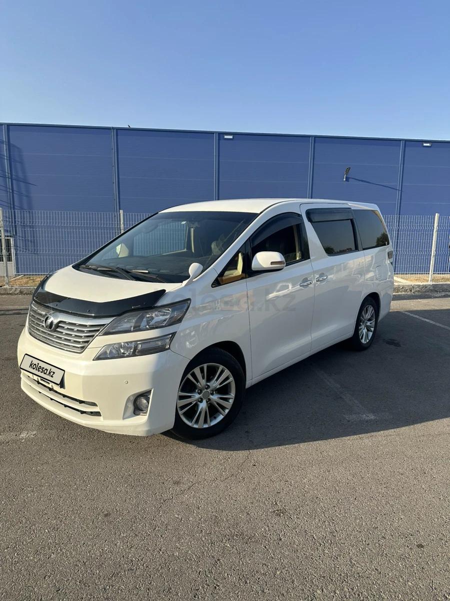 Toyota Vellfire 2010 г.