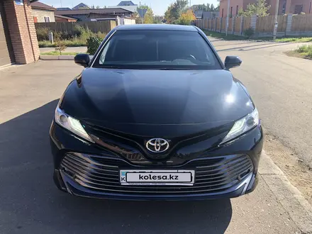 Toyota Camry 2019 года за 15 300 000 тг. в Павлодар – фото 4