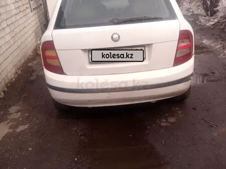 Skoda Fabia 2003 года за 1 400 000 тг. в Усть-Каменогорск – фото 2