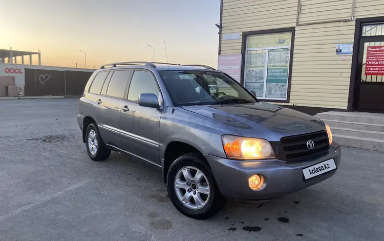 Toyota Highlander 2003 годаfor6 000 000 тг. в Атырау