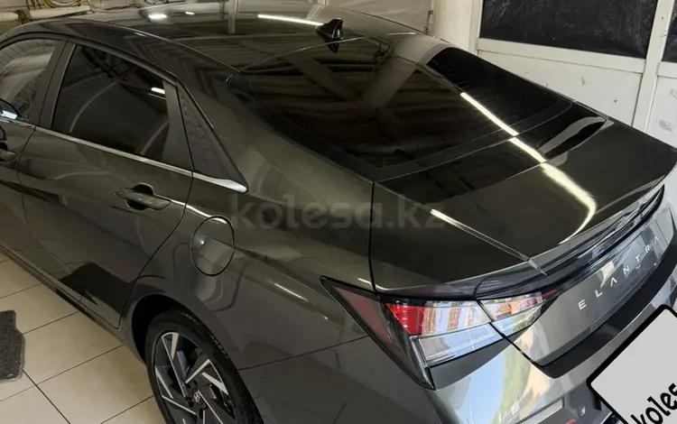 Hyundai Elantra 2023 года за 8 250 000 тг. в Алматы