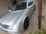 Mercedes-Benz E 320 2004 года за 2 500 000 тг. в Жанаозен – фото 2