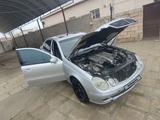 Mercedes-Benz E 320 2004 года за 2 500 000 тг. в Жанаозен – фото 3