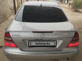 Mercedes-Benz E 320 2004 года за 2 500 000 тг. в Жанаозен – фото 4