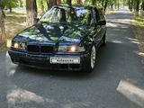 BMW 318 1993 годаүшін1 000 000 тг. в Тараз