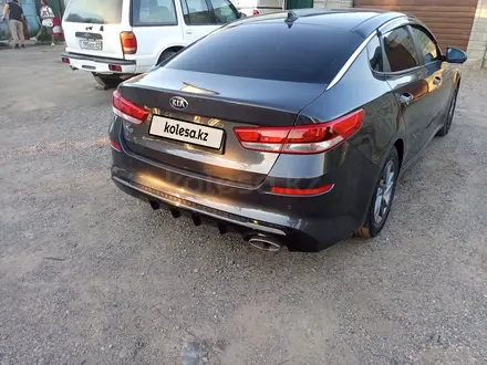 Kia K5 2018 года за 8 200 000 тг. в Алматы – фото 6