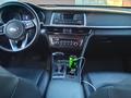 Kia K5 2018 года за 8 200 000 тг. в Алматы – фото 10