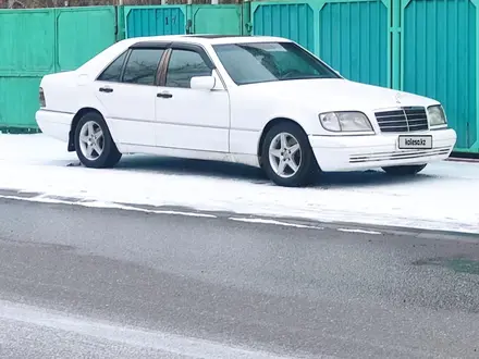 Mercedes-Benz S 320 1998 года за 5 400 000 тг. в Усть-Каменогорск – фото 26