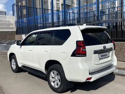 Toyota Land Cruiser Prado 2019 года за 22 500 000 тг. в Актобе – фото 4