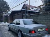 Mercedes-Benz E 220 1994 годаfor2 600 000 тг. в Алматы – фото 4