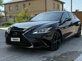 Lexus ES 350 2023 года за 14 500 000 тг. в Атырау