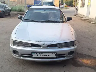 Mitsubishi Galant
