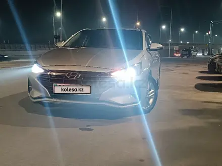 Hyundai Elantra 2020 года за 8 700 000 тг. в Алматы