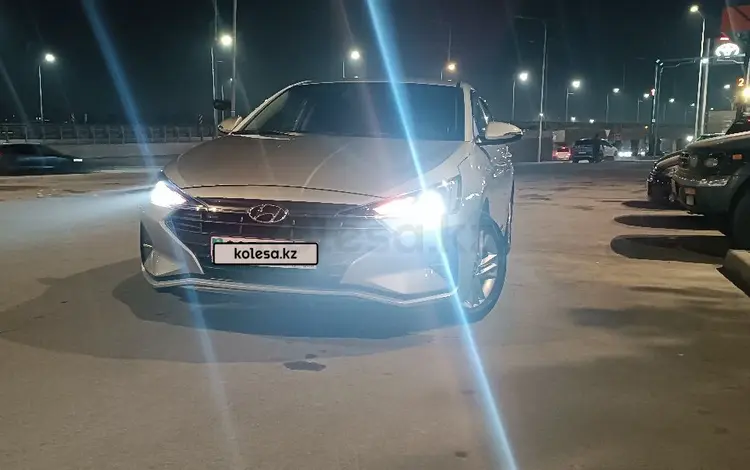 Hyundai Elantra 2020 годаүшін8 700 000 тг. в Алматы