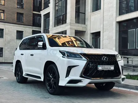 Lexus LX 570 2019 года за 52 000 000 тг. в Туркестан