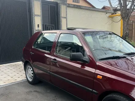 Volkswagen Golf 1995 года за 2 100 000 тг. в Тараз – фото 23