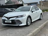 Toyota Camry 2019 года за 14 200 000 тг. в Шымкент – фото 4