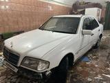 Mercedes-Benz C 280 1994 годаүшін1 600 000 тг. в Сарань – фото 3