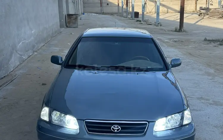 Toyota Camry 2001 годаүшін3 600 000 тг. в Актау