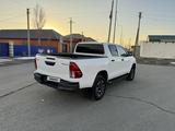 Toyota Hilux 2021 годаfor16 000 000 тг. в Атырау – фото 4