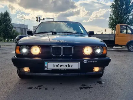 BMW 525 1992 года за 2 400 000 тг. в Астана