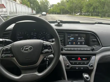 Hyundai Elantra 2016 года за 7 200 000 тг. в Караганда – фото 13