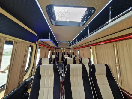 Mercedes-Benz  Sprinter 2015 года за 16 000 000 тг. в Талдыкорган – фото 4