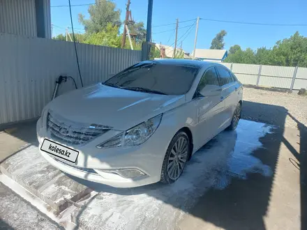 Hyundai Sonata 2013 года за 8 000 000 тг. в Усть-Каменогорск – фото 5