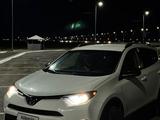 Toyota RAV4 2016 года за 7 700 000 тг. в Актау – фото 3