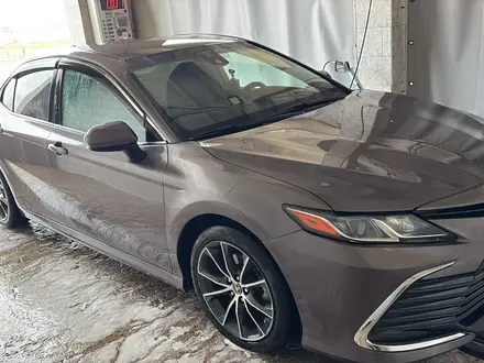 Toyota Camry 2021 года за 10 000 000 тг. в Актау – фото 3