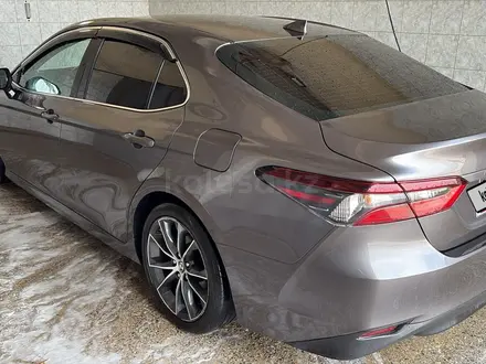 Toyota Camry 2021 года за 10 000 000 тг. в Актау – фото 7