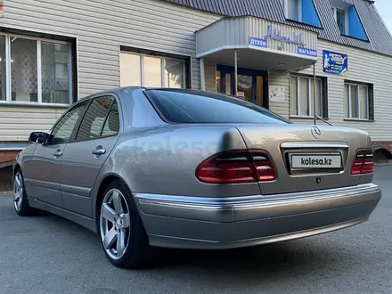 Mercedes-Benz E 320 1999 года за 6 500 000 тг. в Павлодар – фото 7