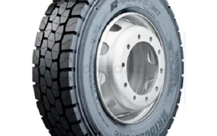 Грузовые шины Bridgestone DURD2 295/80 R22 152-148M за 254 300 тг. в Семей