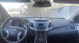 Hyundai Elantra 2014 годаfor4 500 000 тг. в Актобе – фото 3