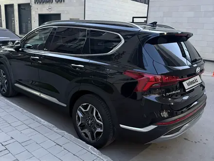 Hyundai Santa Fe 2023 года за 18 000 000 тг. в Астана – фото 2