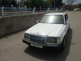 Mercedes-Benz E 230 1991 года за 1 100 000 тг. в Алматы – фото 5
