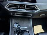BMW X5 2020 года за 36 000 000 тг. в Астана – фото 2