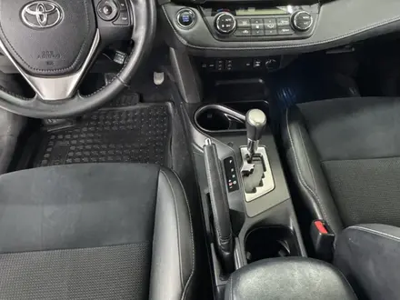 Toyota RAV4 2018 года за 12 000 000 тг. в Актау – фото 5