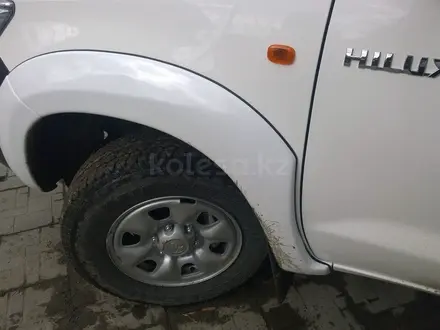 Расширители колесных арок Toyota Hilux за 152 600 тг. в Алматы – фото 14
