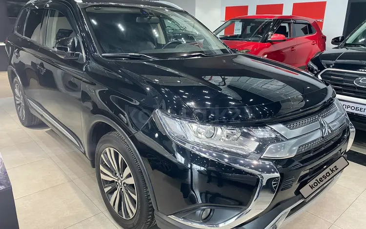 Mitsubishi Outlander 2018 годаүшін9 800 000 тг. в Караганда