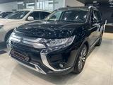 Mitsubishi Outlander 2018 годаүшін9 800 000 тг. в Караганда – фото 2