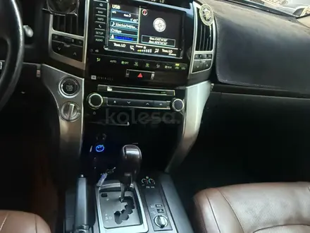 Toyota Land Cruiser 2014 года за 26 500 000 тг. в Алматы – фото 12