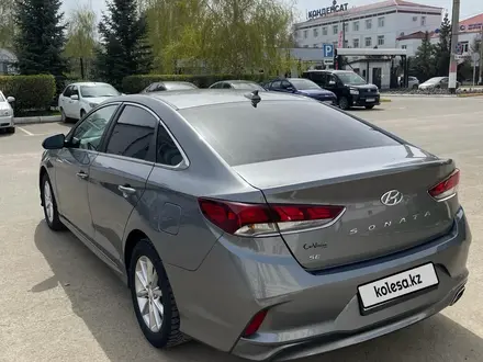 Hyundai Sonata 2017 года за 8 000 000 тг. в Уральск – фото 4